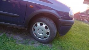 Plastové lemy blatníkov pre Renault Clio II (1998-2001), pred faceliftom, 3-dverová verzia