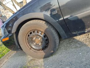 Plastové lemy blatníkov pre Volvo S40 I sedan (1995-2000), pred faceliftom, 4-dverová verzia