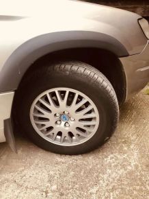 Plastové lemy blatníkov pre Subaru Forester I (2000-2002) po facelifte